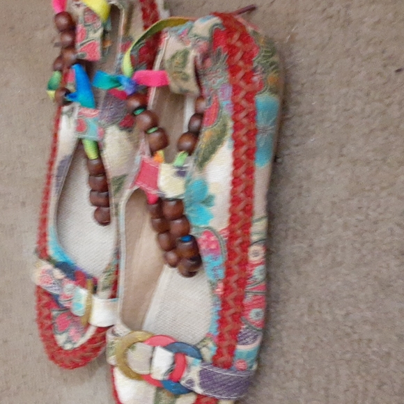 Shoes and boots and Sandal all size 7 to 7 1/2 - Picture 9 of 16